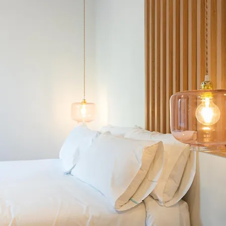 Turisticos Fatima, En El Centro De Vigo