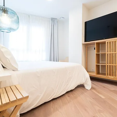 Turísticos Fátima, En El Centro De Vigo