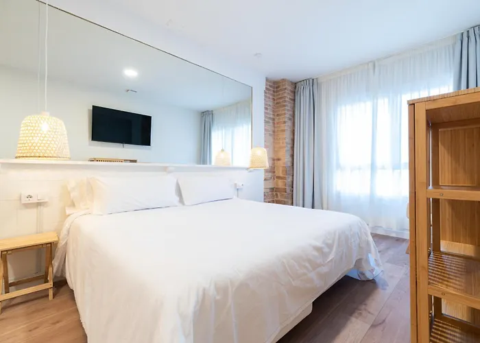 Turisticos Fatima, En El Centro De Apartman Vigo