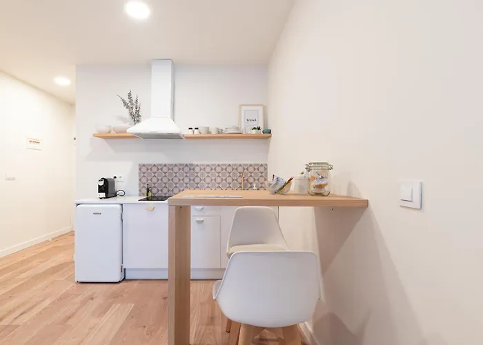 Turisticos Fatima, En El Centro De Apartman Vigo