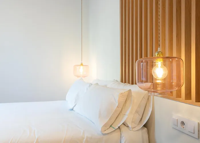 Turísticos Fátima, En El Centro De Vigo