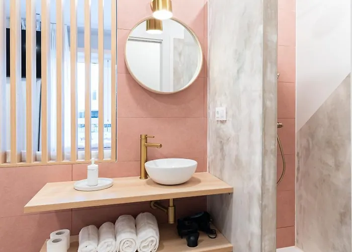 Turísticos Fátima, En El Centro De