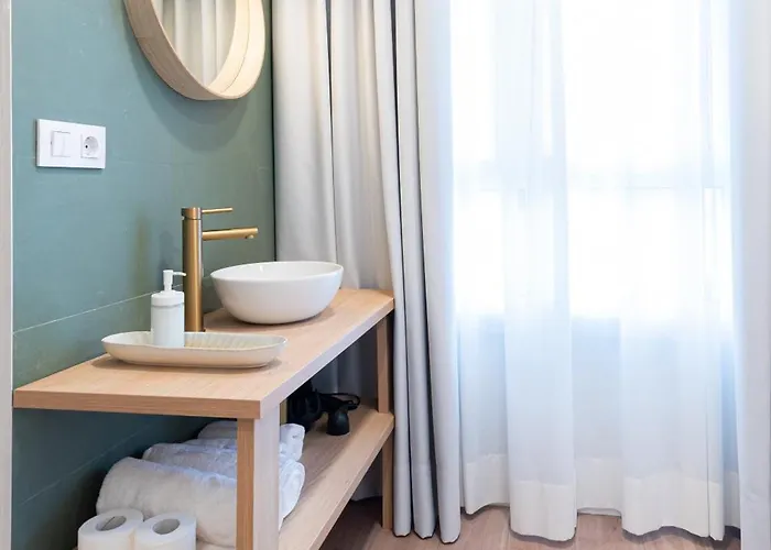 Turísticos Fátima, En El Centro De *